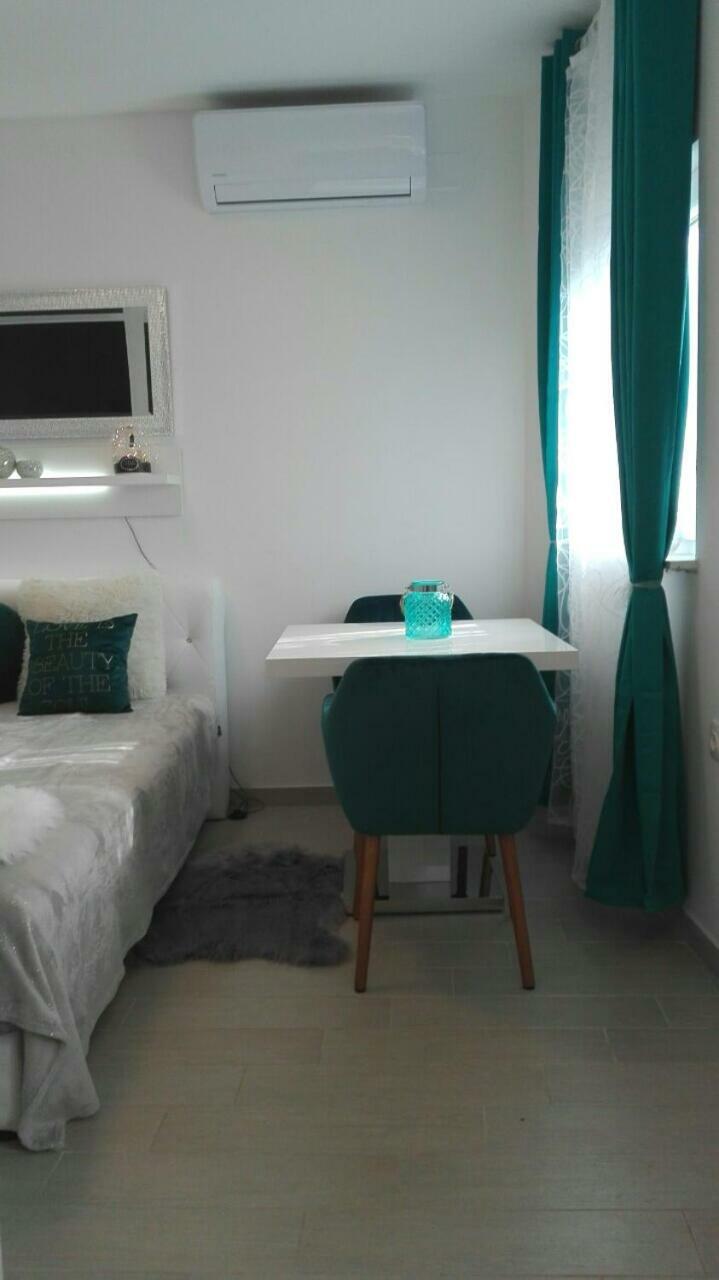 Studio Apartman Vortex Fažana Eksteriør billede